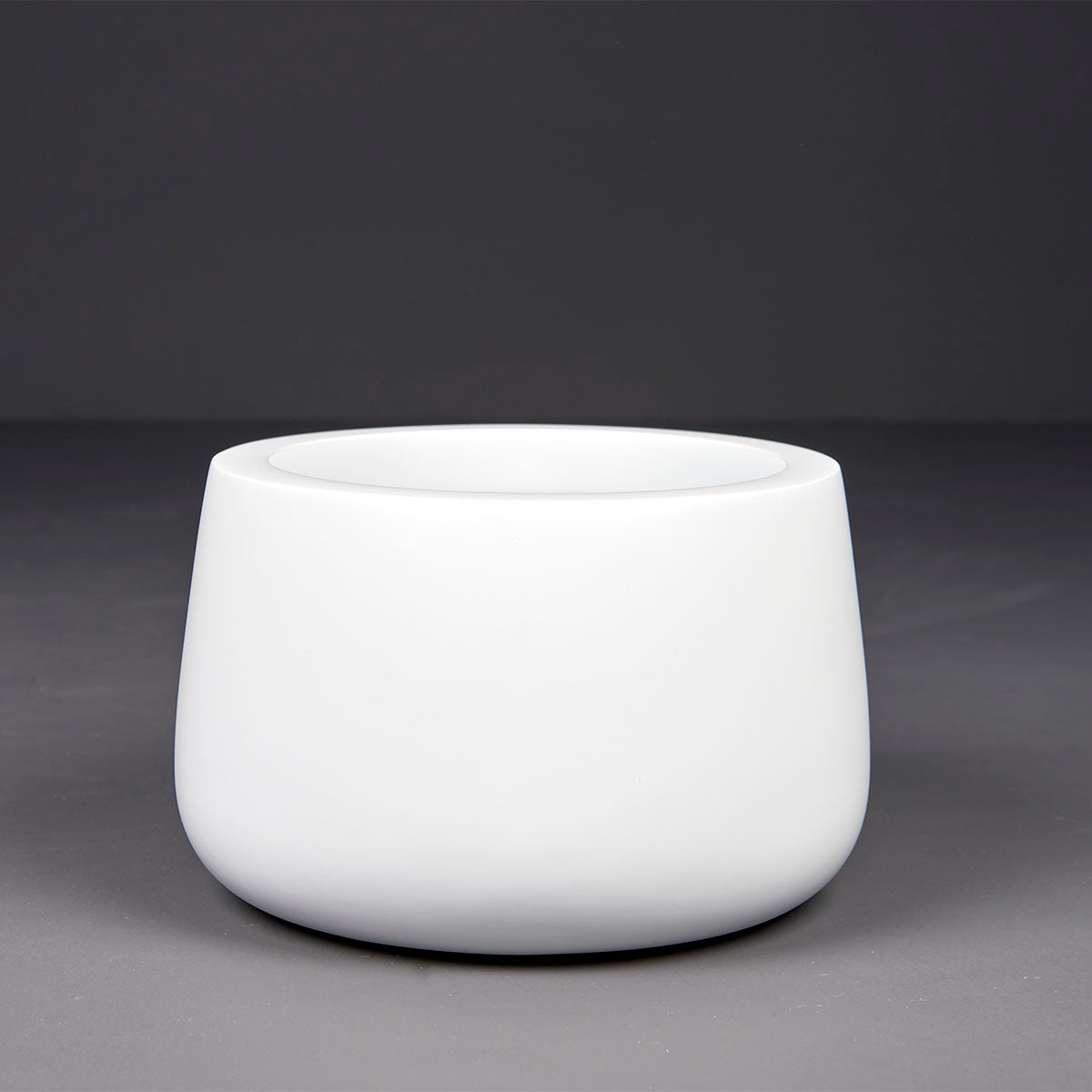 Short Hayden Tapered Round Planter