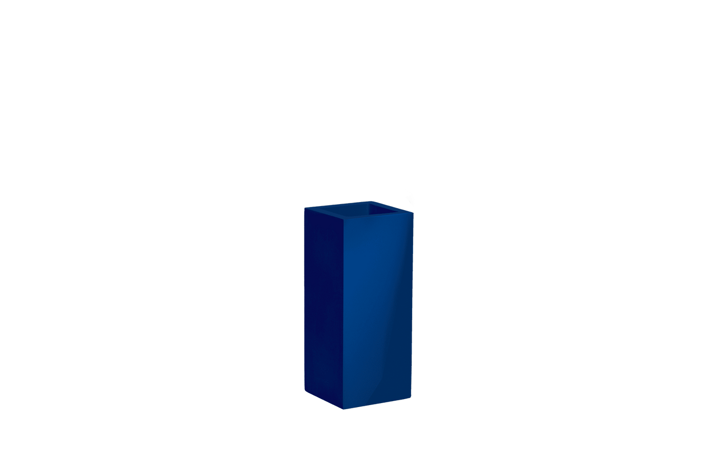 Milano Tall Corner Planter